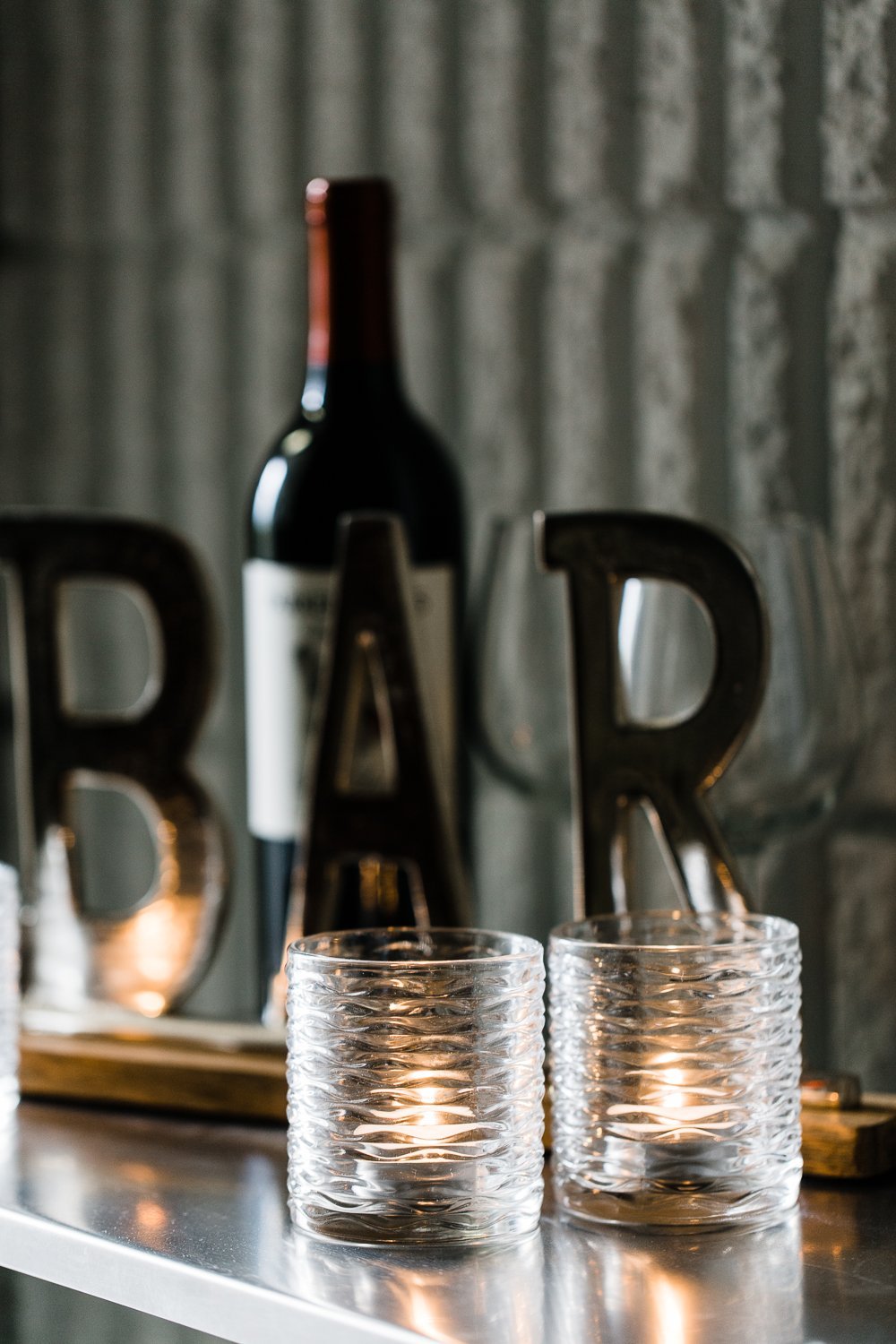 Richland Wavie Candle Holder