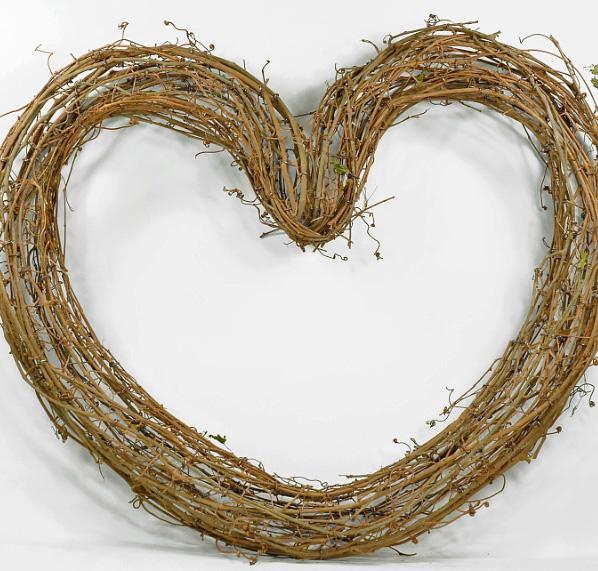 Handmade Large 26" Grapevine Heart Wreath - view 1