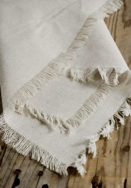12 linen napkins with fringe edge 20in| 