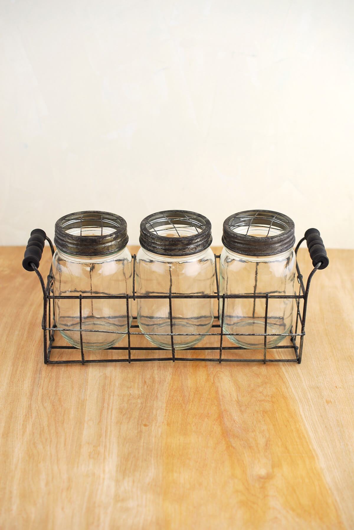 Wire Basket with 3 Glass Mason Jars with Frog Lids| 