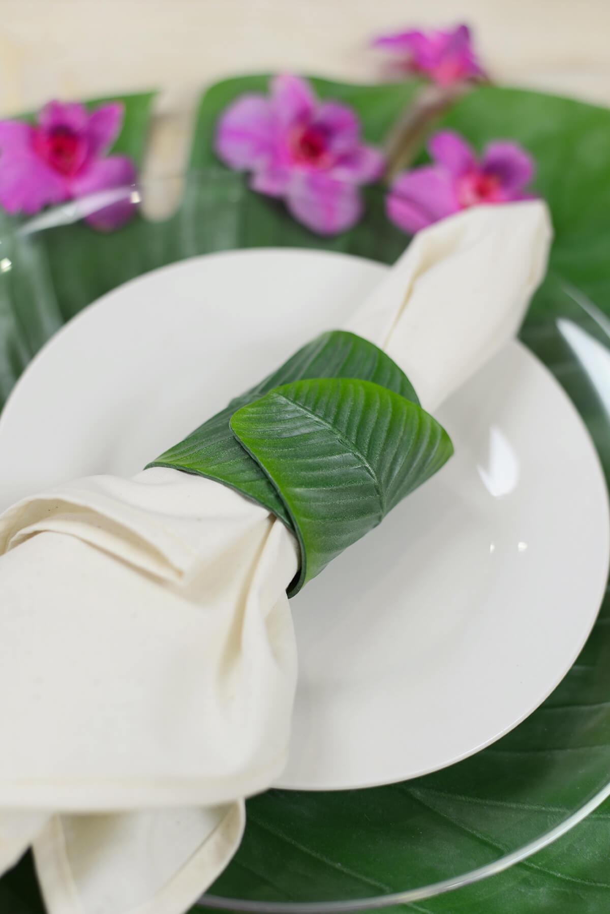 6 Banana Leaf Napkin Rings