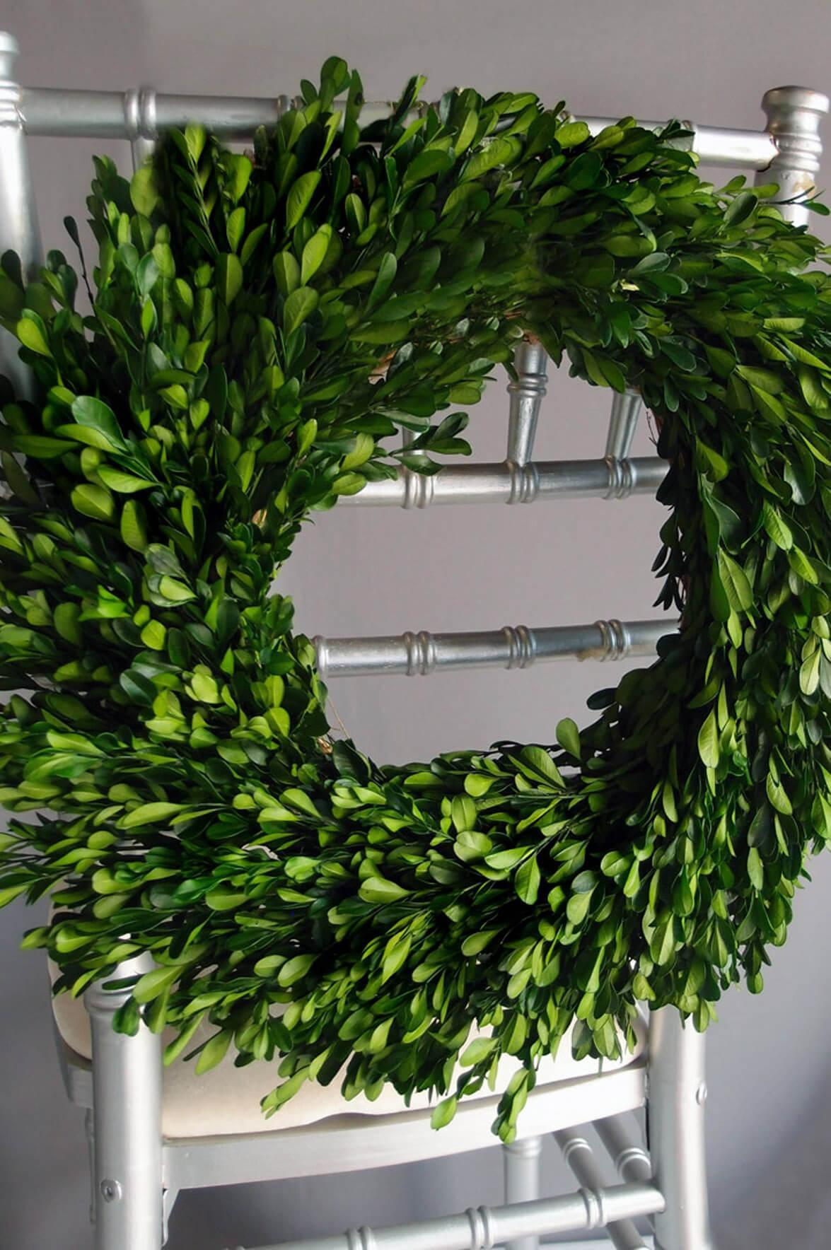 Natural Preserved Round Boxwood Wreath 16in