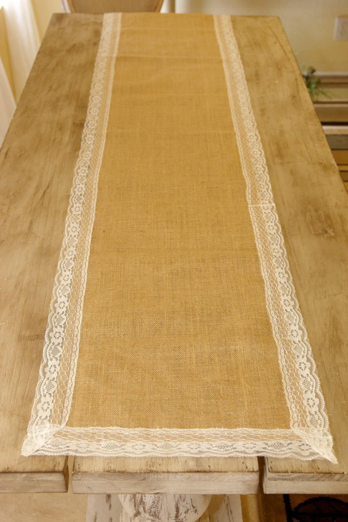 Burlap & Lace Table Runner 16 x 74in