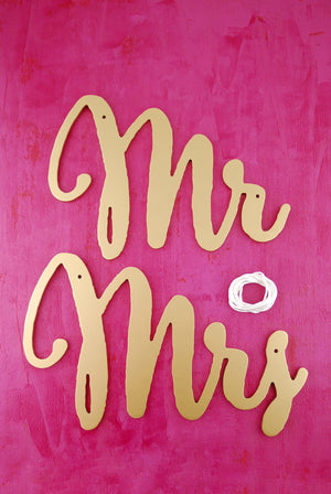 Mr and Mrs Chair Signs Gold